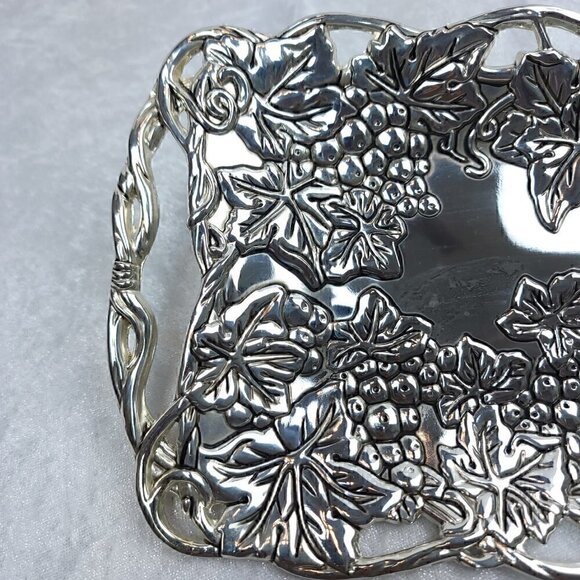 Godinger Silver Serving Tray - Picture 2 of 6